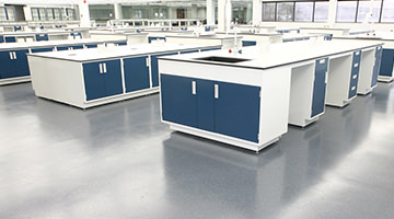 Floor systems provide seamless flooring and aesthetically pleasing environment